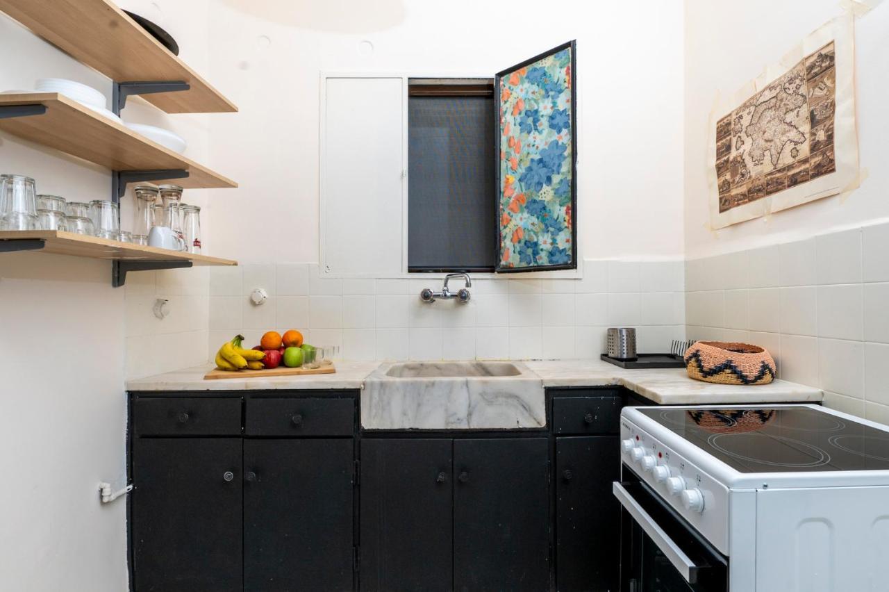 Appartamento Tranquility Downtown Atene Esterno foto
