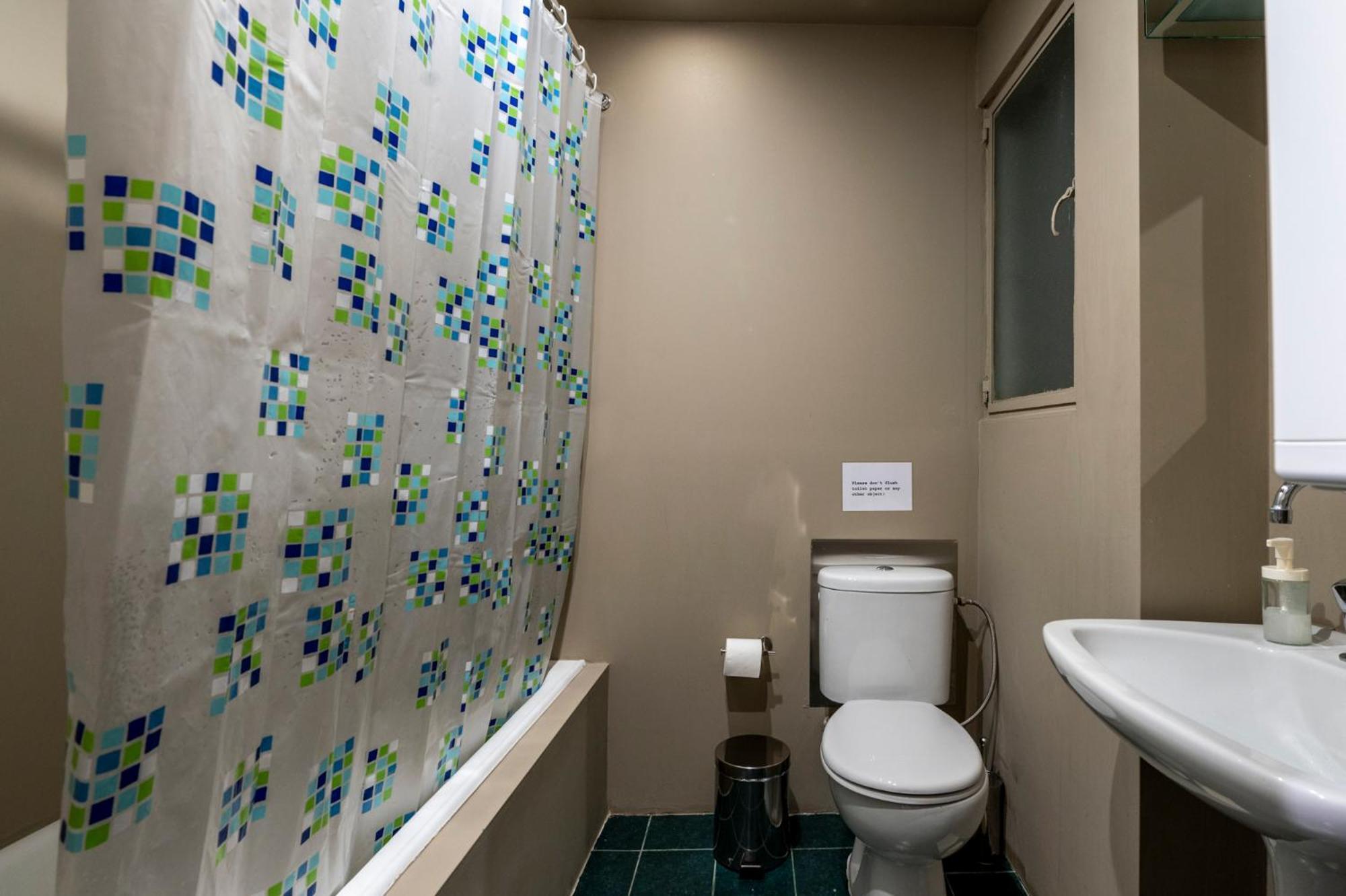 Appartamento Tranquility Downtown Atene Esterno foto